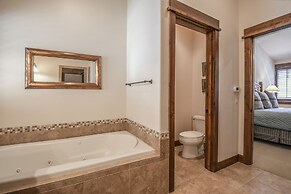 Keystone Sanctuary 248 by SummitCove Vacation Lodging