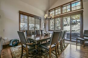 Keystone Sanctuary 248 by SummitCove Vacation Lodging