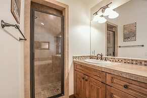 Keystone Sanctuary 248 by SummitCove Vacation Lodging