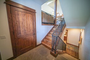 Keystone Sanctuary 248 by SummitCove Vacation Lodging