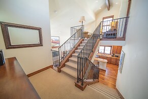 Keystone Sanctuary 248 by SummitCove Vacation Lodging