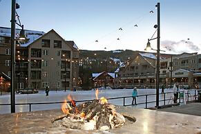 Expedition Station 8607 by SummitCove Vacation Lodging