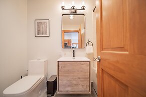 Expedition Station 8561 by SummitCove Vacation Lodging