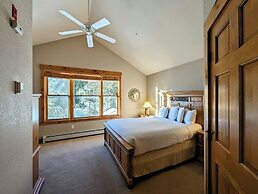 Trappers Crossing 8753