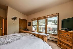Jack Pine 8008 by SummitCove Vacation Lodging