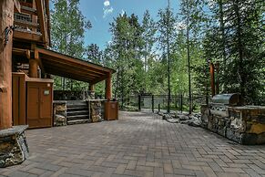 Jack Pine 8008 by SummitCove Vacation Lodging