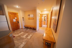 Dakota Lodge 8518 by SummitCove Vacation Lodging