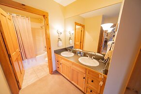 Dakota Lodge 8518 by SummitCove Vacation Lodging