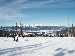 Dakota Lodge 8518 by SummitCove Vacation Lodging