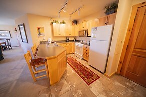 Dakota Lodge 8518 by SummitCove Vacation Lodging