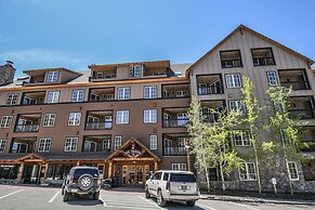 Dakota Lodge 8518 by SummitCove Vacation Lodging