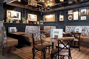 Wateredge Inn- The Inn Collection group