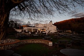 Wateredge Inn- The Inn Collection group