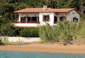 Alekos Beach Houses - Alekos Beach Complex