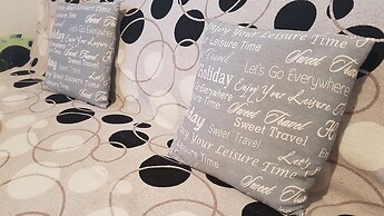 George Apartments by the Sea and Airport