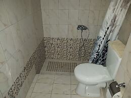 George Apartments by the Sea and Airport