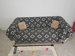 George Apartments by the Sea and Airport