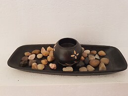 George Apartments by the Sea and Airport