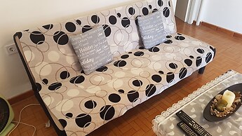 George Apartments by the Sea and Airport