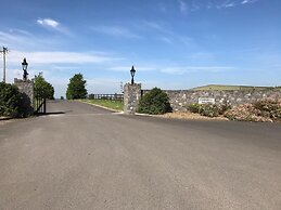 Tara View Apartments