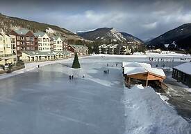 Montezuma 1771 by SummitCove Vacation Lodging