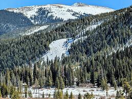 Montezuma 1771 by SummitCove Vacation Lodging