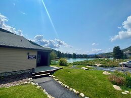 Montezuma 1771 by SummitCove Vacation Lodging