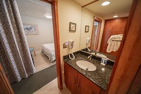 Lakeside 1496 by SummitCove Vacation Lodging