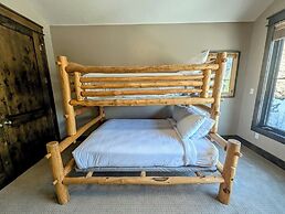 North Fork Lodge 577