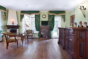 Guest House Konyushenniy Dvor