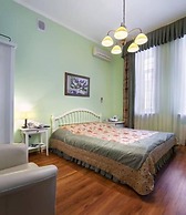 Guest House Konyushenniy Dvor