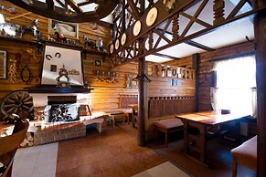 Guest House Konyushenniy Dvor