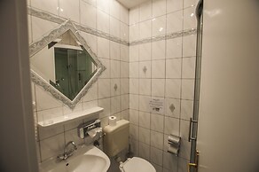 Urban Boutique Hotel