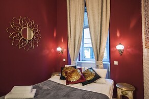 Urban Boutique Hotel