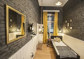 Urban Boutique Hotel