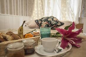 Urban Boutique Hotel