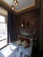 Urban Boutique Hotel