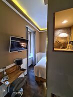 Urban Boutique Hotel