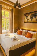 Urban Boutique Hotel