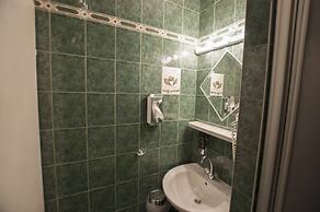 Urban Boutique Hotel