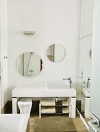 Ah Design Apartments