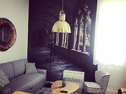 Ah Design Apartments