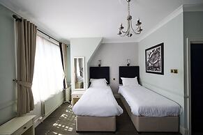 White Hart, Newmarket by Marston's Inns