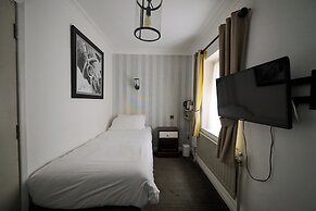 White Hart, Newmarket by Marston's Inns