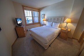 Buffalo Lodge 8381 by SummitCove Vacation Lodging