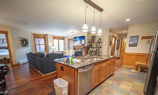 Springs 8893 by SummitCove Vacation Lodging