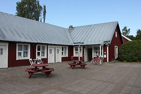 Sjötorps Vandrarhem & Rum - Hostel