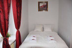 West Apartments Mazowiecka 7