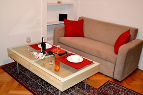 West Apartments Mazowiecka 7