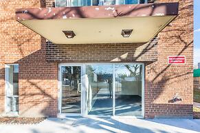 Toronto Furnished Living Scarborough